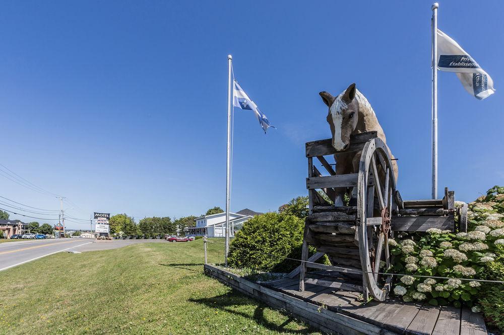 Motel Au Vieux Piloteux Rivière-du-Loup Eksteriør billede